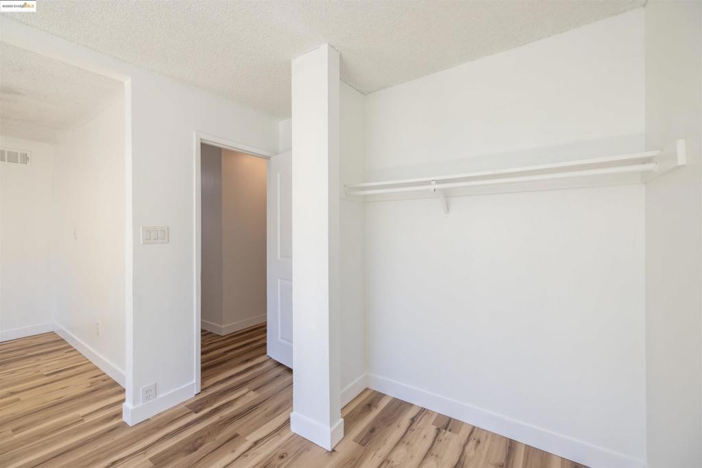 MLS #41116487 image #32