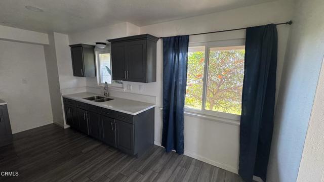 Detail Gallery Image 8 of 17 For 1325 Devonshire Dr, Oxnard,  CA 93030 - 2 Beds | 1 Baths