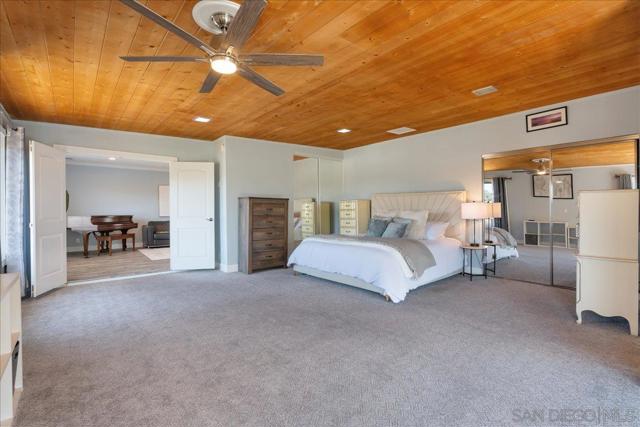 3834 Polaris Dr, La Mesa CA: https://media.crmls.org/mediaz/68c2d1a6-2073-4bad-afd6-0bd6d35e7a12.jpg