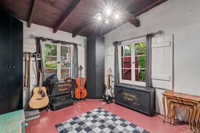 4210 Black Mountain Road, La Mesa CA: https://media.crmls.org/mediaz/68c31820-95c6-4d5b-b9e0-b9315ee367fc.jpg