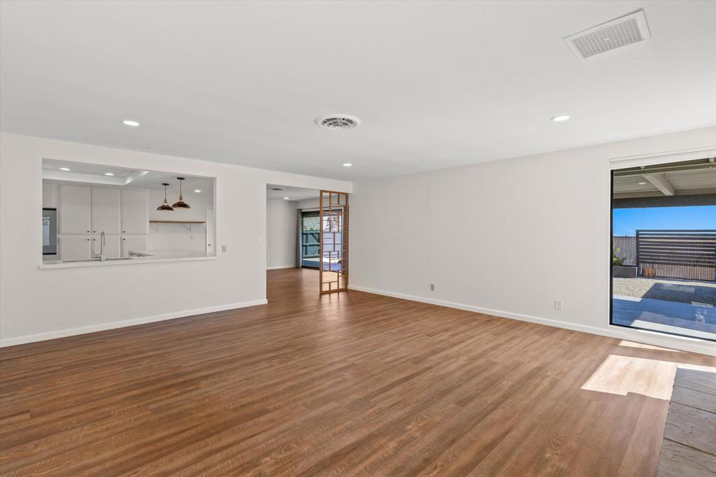 MLS #219139542PS image #13