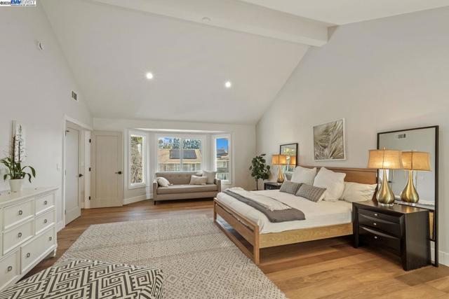 25 Mackenzie Pl, Danville CA: https://media.crmls.org/mediaz/68c735e8-882e-4fc9-b900-3d85b0b21059.jpg