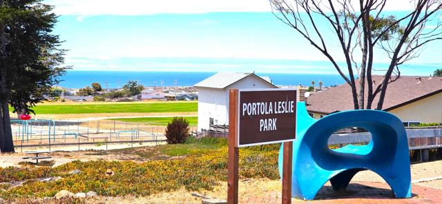 1605 Marietta Street, Seaside CA: https://media.crmls.org/mediaz/68c86e20-9bfb-4bf2-9a19-b904eea3a021.jpg