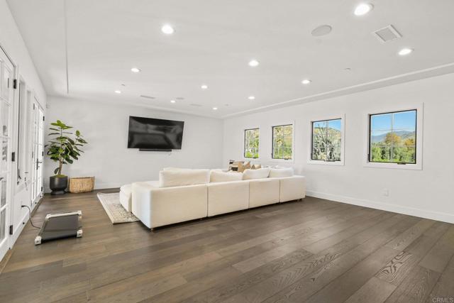 Detail Gallery Image 27 of 50 For 3369 Dehesa Rd, El Cajon,  CA 92019 - 4 Beds | 3/1 Baths