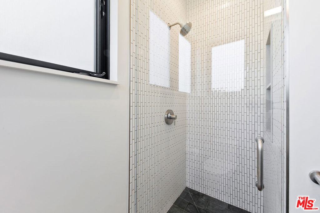 MLS #26836017 image #28