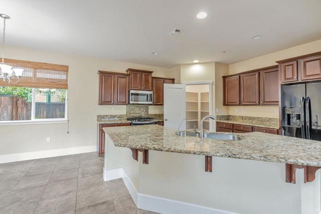 13338 Warren Avenue,  CA: https://media.crmls.org/mediaz/68c95909-d16b-4b1f-8c6f-5c68f8058202.jpg