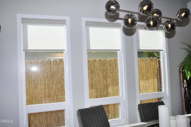 1322 Weymouth Lane, Ventura CA: https://media.crmls.org/mediaz/68c967f4-4e27-4351-be11-38944cf9cf1e.jpg