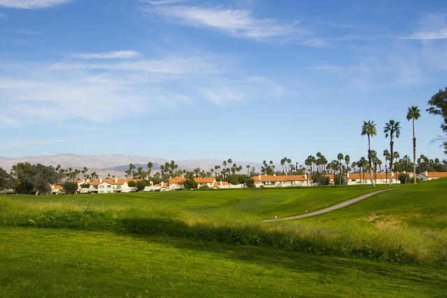 705 Vista Lago Circle N, Palm Desert, CA 92211