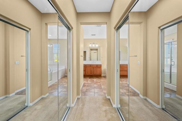 32066 Red Mountain Way, Temecula CA: https://media.crmls.org/mediaz/68caca2d-35fa-49d8-80d5-93e0ec7090a6.jpg