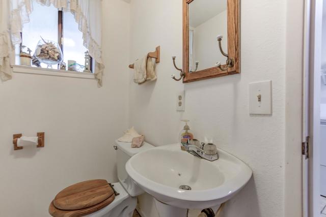 2854 Illinois Avenue, Corning CA: https://media.crmls.org/mediaz/68cafd06-ca75-4b42-8bd4-deabe2530cd1.jpg