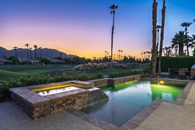 56023 Winged Foot, La Quinta CA: https://media.crmls.org/mediaz/68cbdbf7-3df9-463e-a3a4-a4fc1742ef1c.jpg