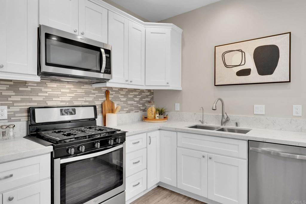 10483 Glenellen Avenue - photo 13