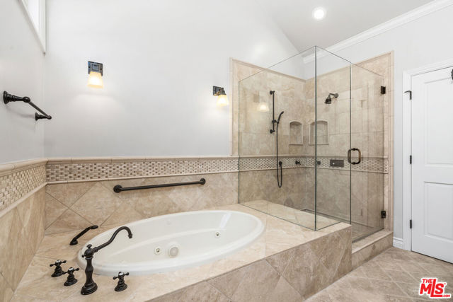10574 Holman Avenue, Los Angeles CA: https://media.crmls.org/mediaz/68cc7dfd-8345-48c9-b501-c92456b549a2.jpg