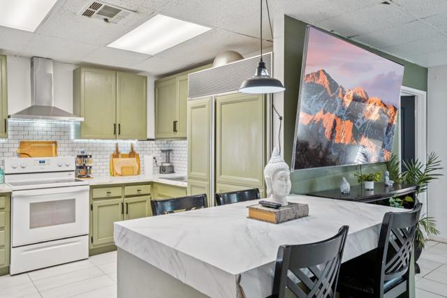 Image 11 of 44 For 2154 Riviera Circle
