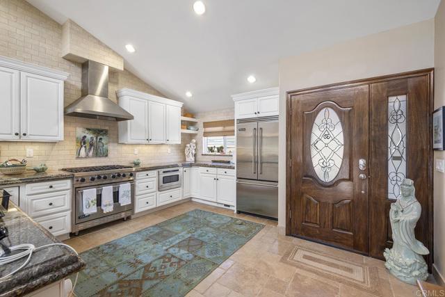 1744 Tattenham Road, Encinitas CA: https://media.crmls.org/mediaz/68cdc9c4-e39b-4469-a670-8b2af59ec624.jpg