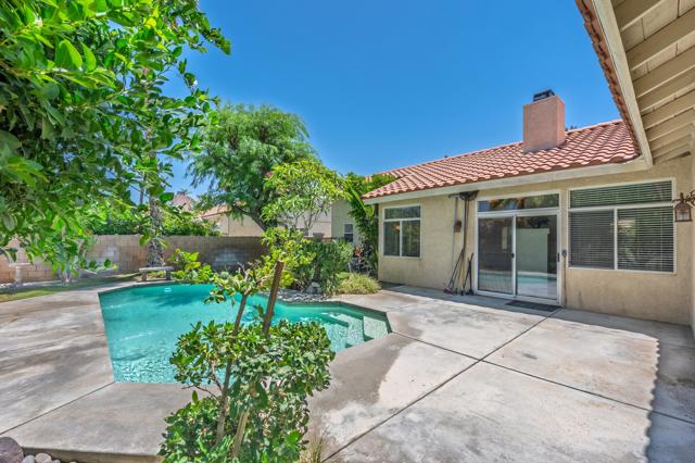 69350 Las Gardenias, Cathedral City CA: https://media.crmls.org/mediaz/68ce8040-f79a-4d14-b08d-c6da78fd2883.jpg