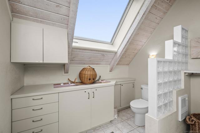 841 Pismo Ct, San Diego CA: https://media.crmls.org/mediaz/68cf0656-2402-42fa-89d2-37b314760270.jpg