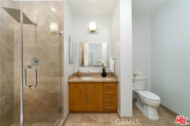 3223 W 6th Street, Los Angeles CA: https://media.crmls.org/mediaz/68cfa1d6-ca23-4b8e-af96-9ebe3a8dca65.jpg