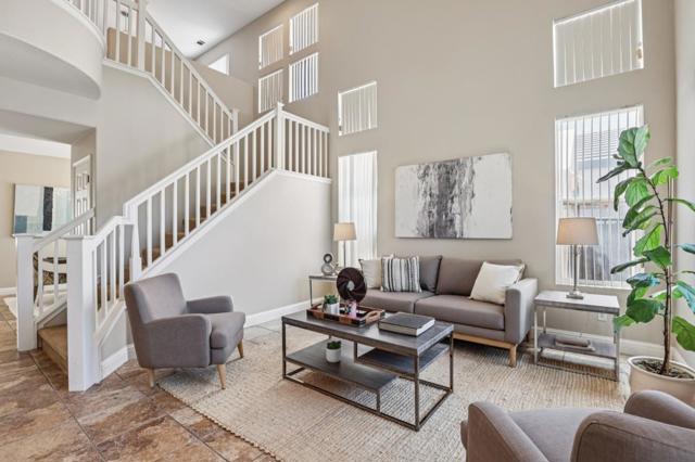 1460 Kyle Court, Tracy CA: https://media.crmls.org/mediaz/68cfc457-6411-49d0-bd1e-92ada8a6e0f5.jpg