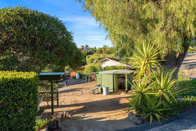 Detail Gallery Image 50 of 59 For 351 Sheila Ln, Fallbrook,  CA 92028 - 3 Beds | 3 Baths