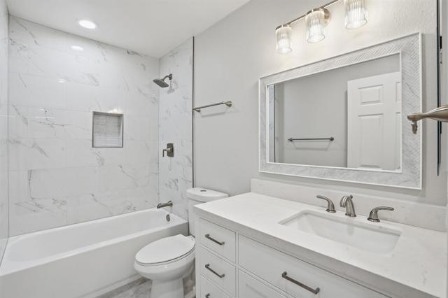 Detail Gallery Image 12 of 33 For 3435 Capalina Rd #10,  San Marcos,  CA 92069 - 2 Beds | 1 Baths