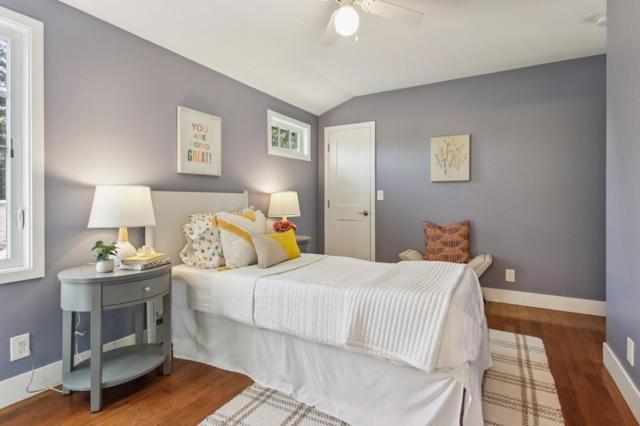 236 Willow Road, Menlo Park CA: https://media.crmls.org/mediaz/68d1a569-a359-4ad0-b921-927954fb7524.jpg