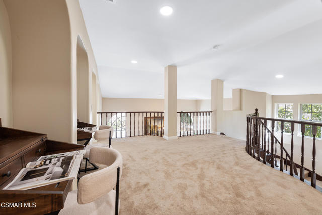 32711 Wellbrook Drive, Westlake Village CA: https://media.crmls.org/mediaz/68d331f4-e85d-4801-938e-1e0448d8fc59.jpg