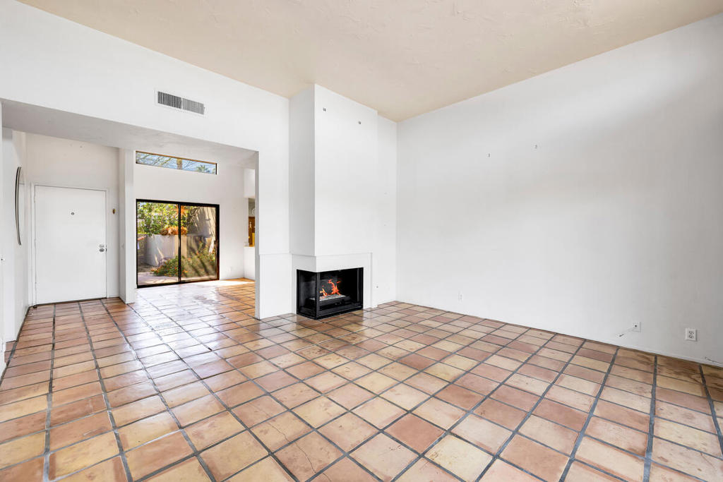 MLS #219137230PS image #9