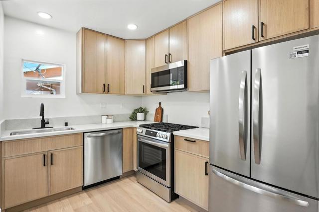 3912 Polk Ave, San Diego CA: https://media.crmls.org/mediaz/68d387af-cd29-470f-9a28-959781aaec1b.jpg
