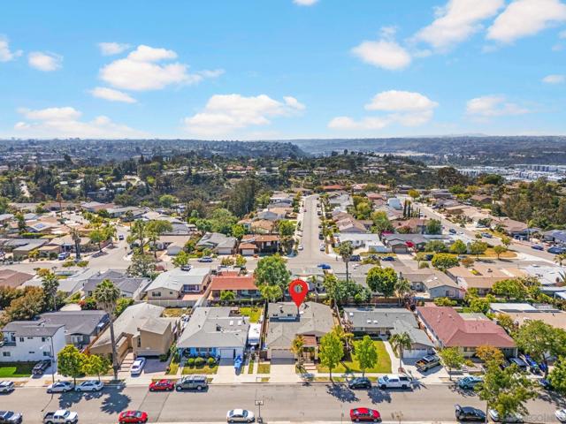 5370 Redding Rd, San Diego CA: https://media.crmls.org/mediaz/68d4066a-fa37-4a54-9255-f18c9cfd7329.jpg