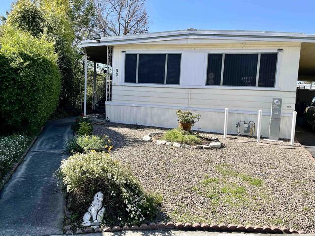 Detail Gallery Image 1 of 1 For 2700 E Valley Parkway #93,  Escondido,  CA 92027 - 2 Beds | 2 Baths