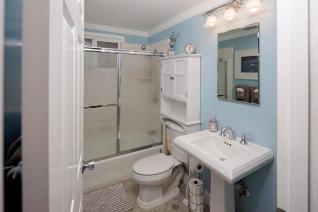 1267 Ocean View Boulevard, Pacific Grove CA: https://media.crmls.org/mediaz/68d678a2-9142-415e-98ae-f5ae6a715e06.jpg