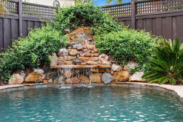 Image 41 of 45 For 5028 Collier Avenue