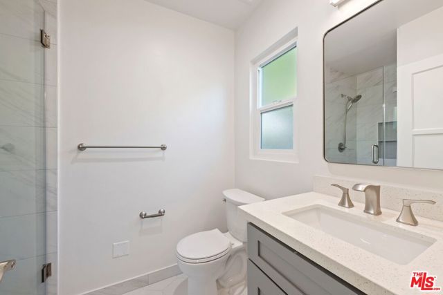 1252 N Crescent Heights Boulevard, West Hollywood CA: https://media.crmls.org/mediaz/68d7ac54-6e1b-4c2d-8657-b9c6c003dd20.jpg