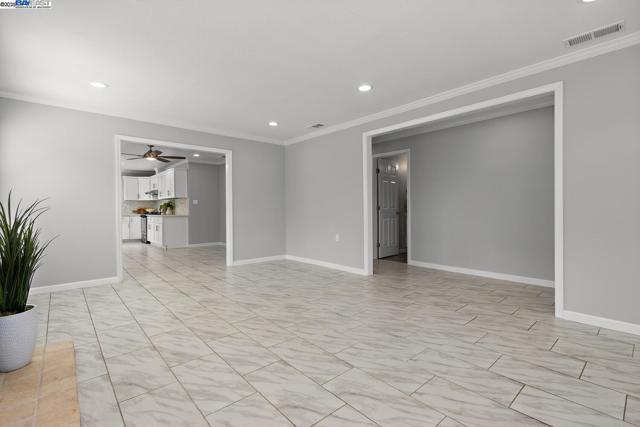 633 N P St, Livermore CA: https://media.crmls.org/mediaz/68d8a95a-a131-4390-8a40-a80246c0850c.jpg