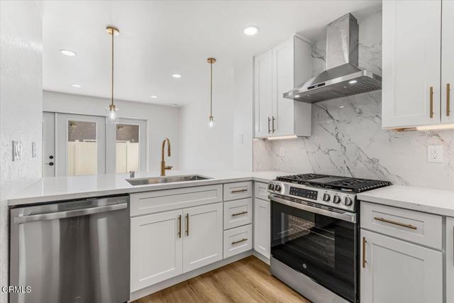 Detail Gallery Image 5 of 20 For 1314 Gina Dr, Oxnard,  CA 93030 - 3 Beds | 2/1 Baths