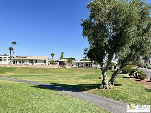38153 Noble Canyon Drive, Palm Desert CA: https://media.crmls.org/mediaz/68d95cde-8ae2-4bc9-b3b9-816476a519c2.jpg