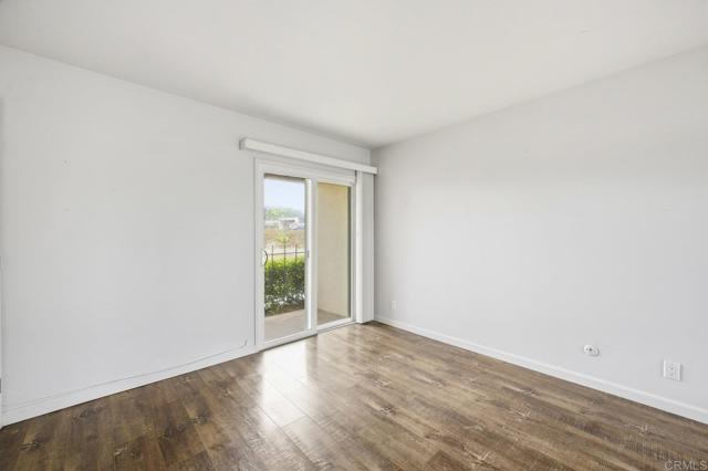 3902 Vista Campana N, Oceanside CA: https://media.crmls.org/mediaz/68d96986-4101-441c-a832-6aa91663a693.jpg