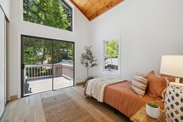 9925 Love Creek Road, Ben Lomond CA: https://media.crmls.org/mediaz/68db8ce7-9959-4649-8850-46c8bf686e69.jpg