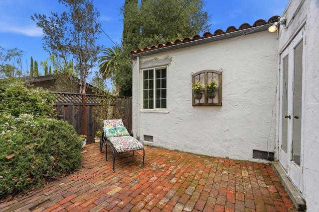 14175 Douglass Lane, Saratoga CA: https://media.crmls.org/mediaz/68dcf328-4497-496e-9e35-95884460177d.jpg