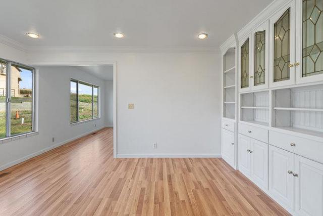1080 Fairview Road, Hollister CA: https://media.crmls.org/mediaz/68dd21d2-d590-46e0-a248-7cbc73d34cea.jpg