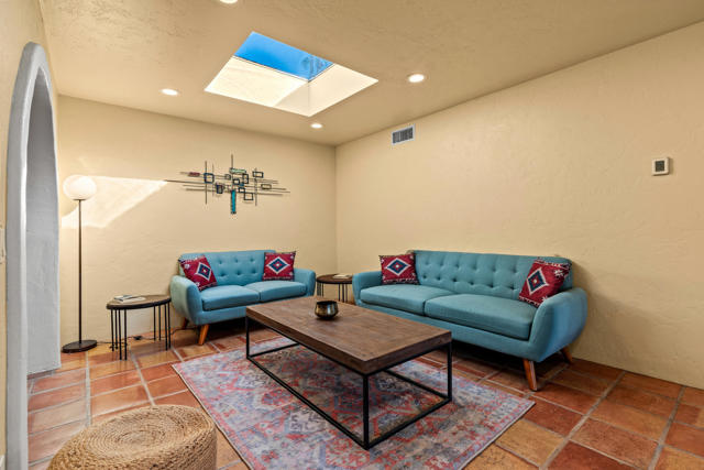 Image 12 of 60 For 2255 Araby Drive