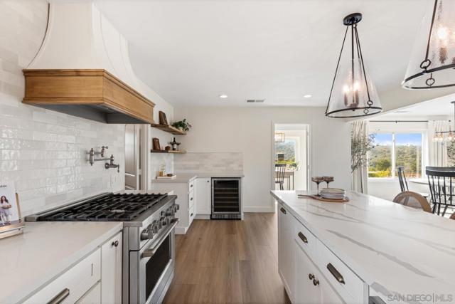 4141 Palomar Drive, Fallbrook CA: https://media.crmls.org/mediaz/68df1888-7ef1-45c5-8996-1bc36a710ac9.jpg