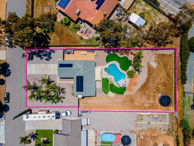 23912 Benito Way, Ramona CA: https://media.crmls.org/mediaz/68e01de3-ad5a-4af5-977c-73e4f4a3adcf.jpg