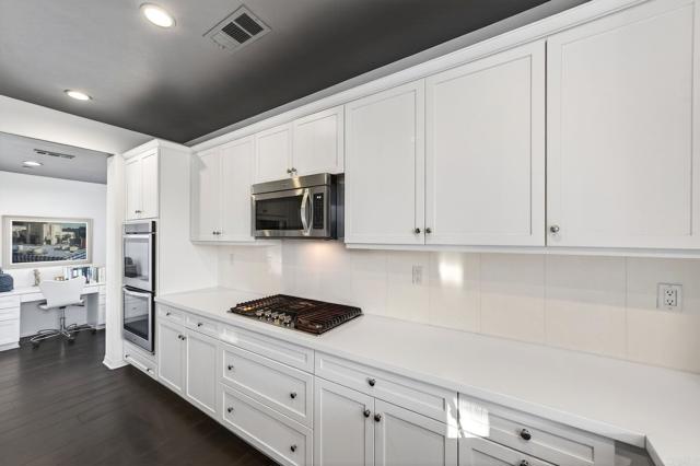 Detail Gallery Image 23 of 75 For 14115 Winged Foot Circle, Valley Center,  CA 92082 - 5 Beds | 4/1 Baths