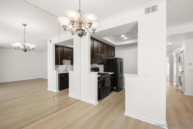 701 Kettner Blvd, San Diego CA: https://media.crmls.org/mediaz/68e065f5-dd68-41d5-b693-1867a722e67c.jpg