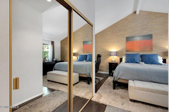 202 Estrellita Lane, Oak Park CA: https://media.crmls.org/mediaz/68e1b298-987b-4c95-910a-57655caea181.jpg