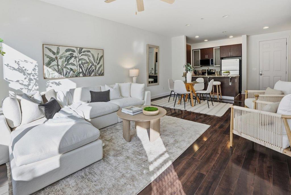 2030 N Pacific Avenue #238