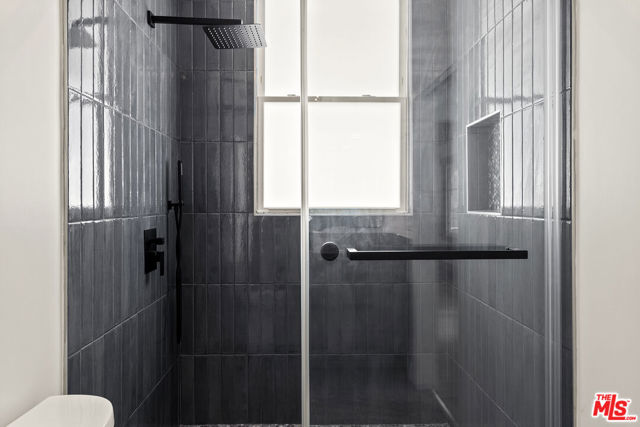1558 W 47th Street, Los Angeles CA: https://media.crmls.org/mediaz/68e23465-8d58-44a0-b9b3-fbb34af11494.jpg