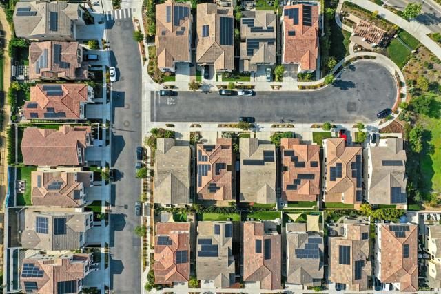 232 Reserve Court, San Marcos CA: https://media.crmls.org/mediaz/68e2fa1b-0b12-41c8-bc0c-0fcbbbf76649.jpg